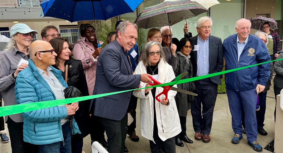 Asm. Zbur assisting in ribbon cutting