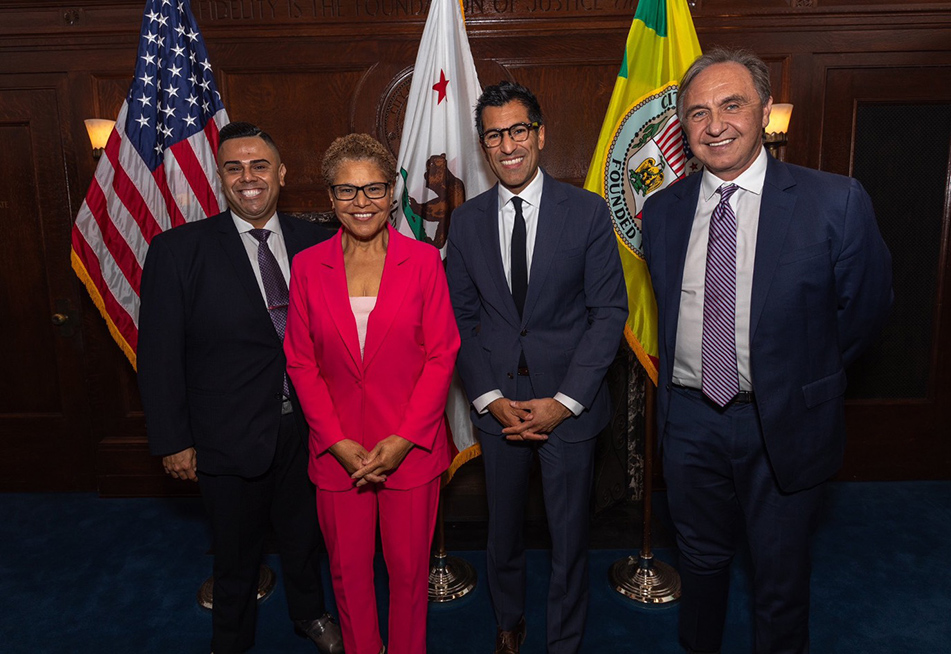 Asm. Gonzalez, Karen Bass, Speaker Rivas and Asm. Zbur